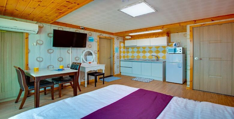 Gangneung Seaview Pension