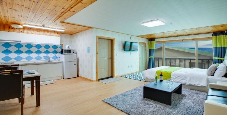 Gangneung Seaview Pension