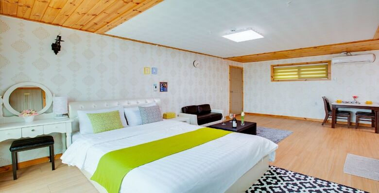 Gangneung Seaview Pension