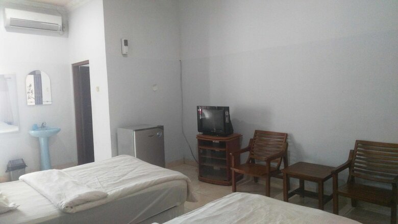 Avicenna Hotel