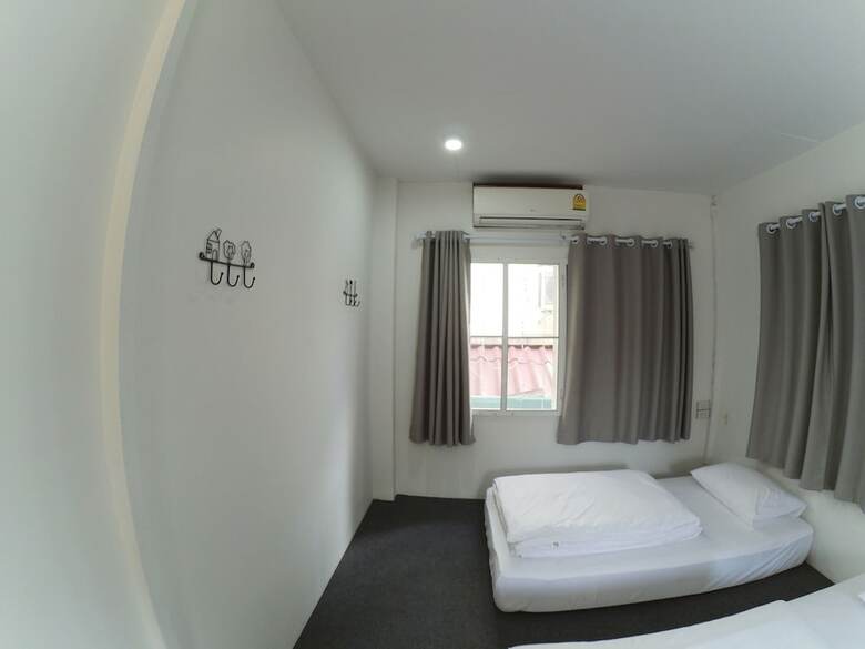 Hotel Stay Wow Home