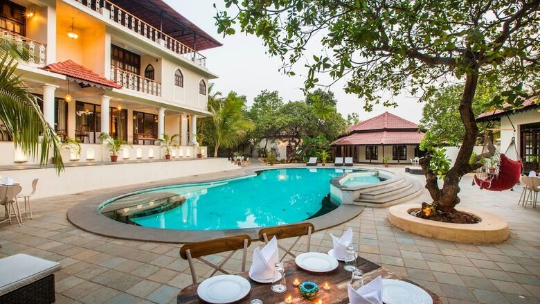 Hotel Amritara Aura Spa And Retreat