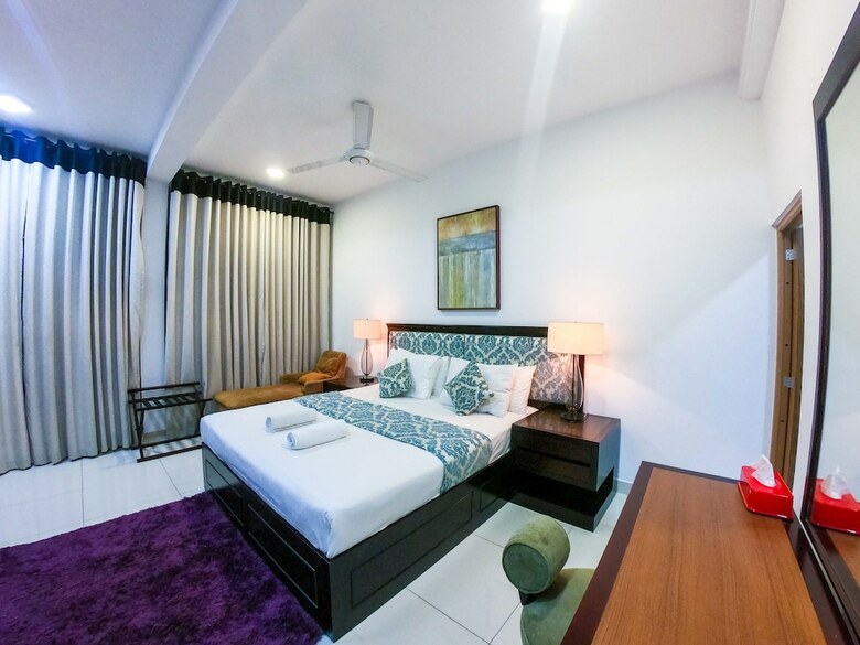 Romance Hills Hotel