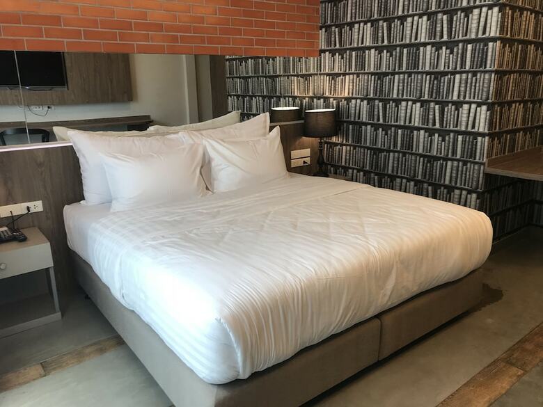 V20 Boutique Hotel By Locals