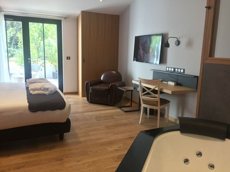 Hotel H�tel Ile De R�
