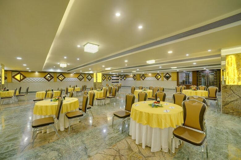 Hotel Cygnett Park Di- Arch