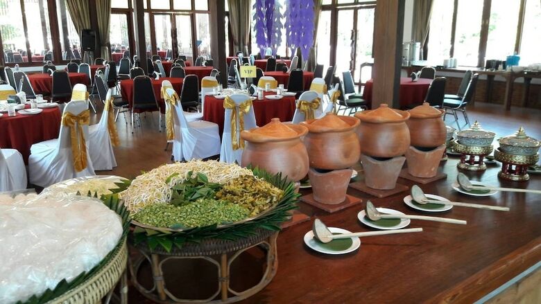 Hotel Nan Green Lake View Resort