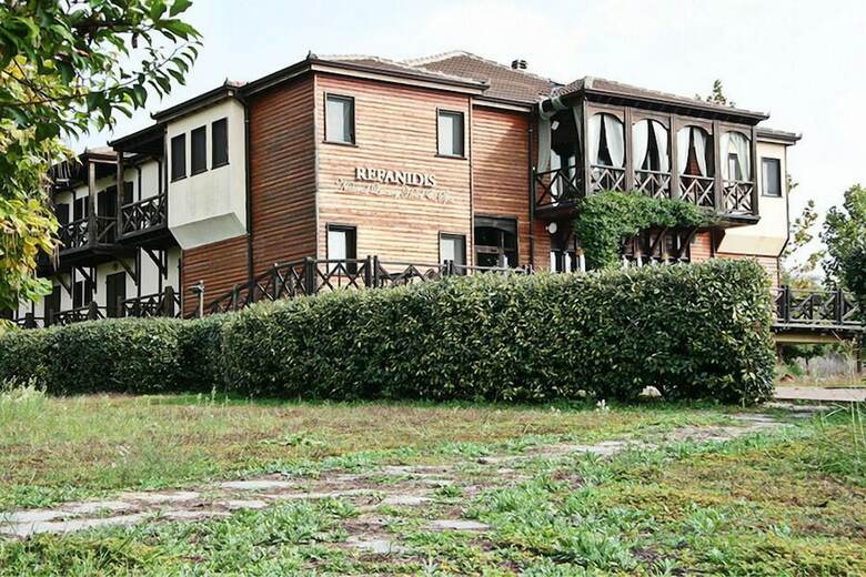 Aparthotel Refanidis Natural Luxury Hotel