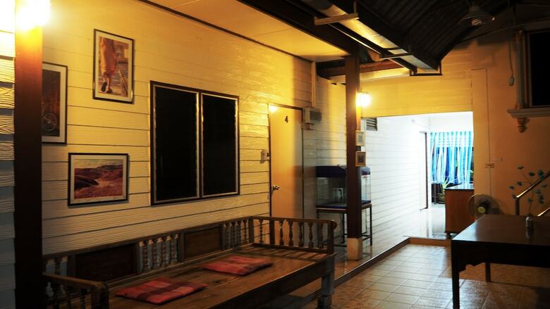 Hotel Ploynam Homestay