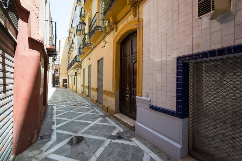 Sunny Malaga Apartments