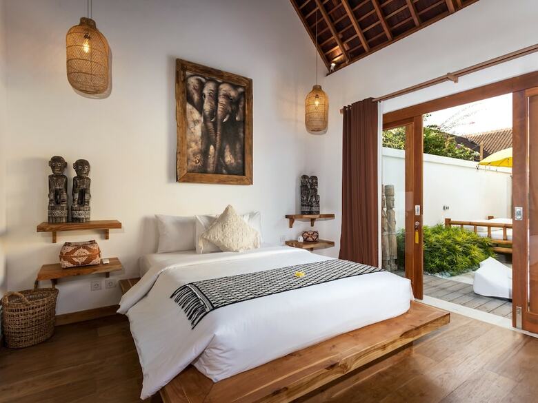 Villa Waterlily