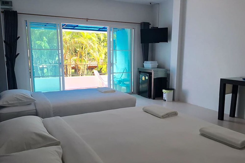 Hotel Bankrut Resort