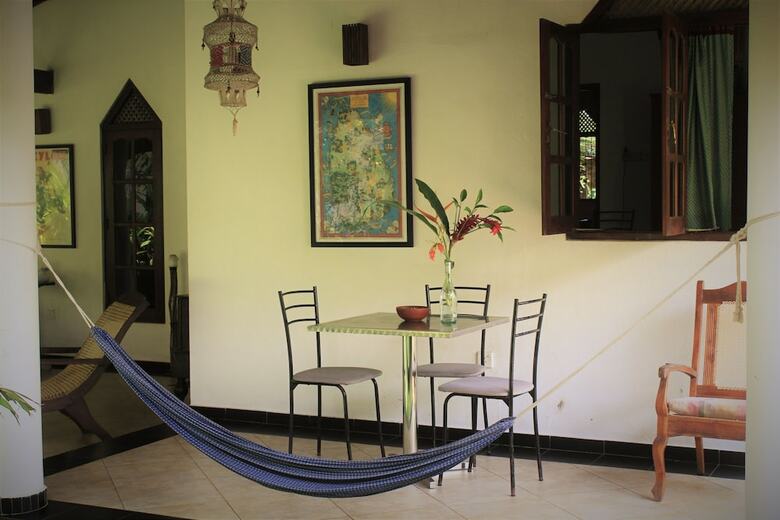 Hotel Bounty Villa