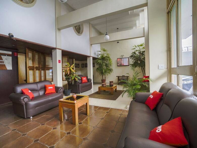 Oyo Hotel La Rocca