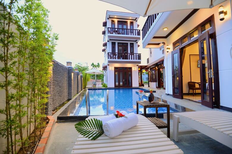 Hotel Cam Thanh Village Villas