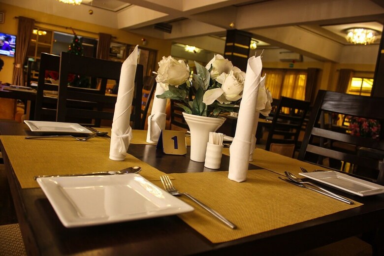 Banex Hotel And Suites