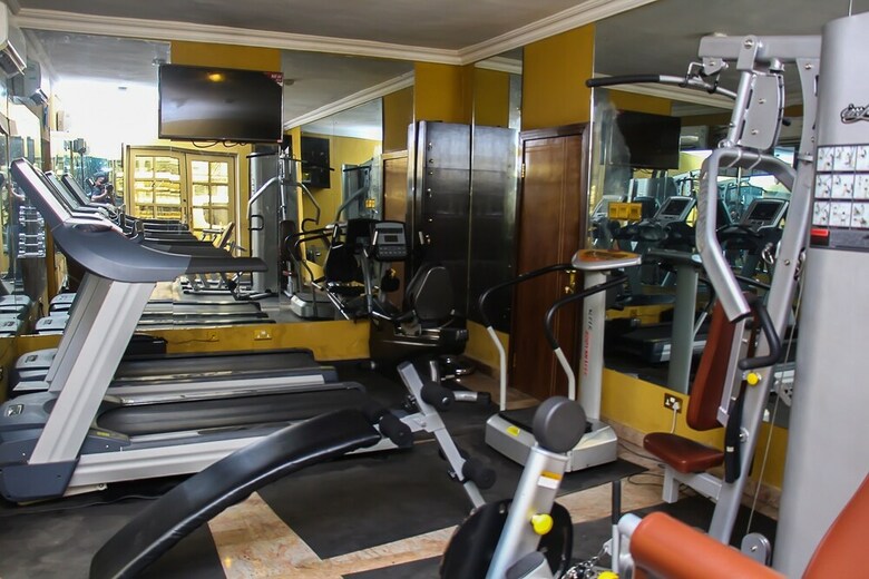Banex Hotel And Suites