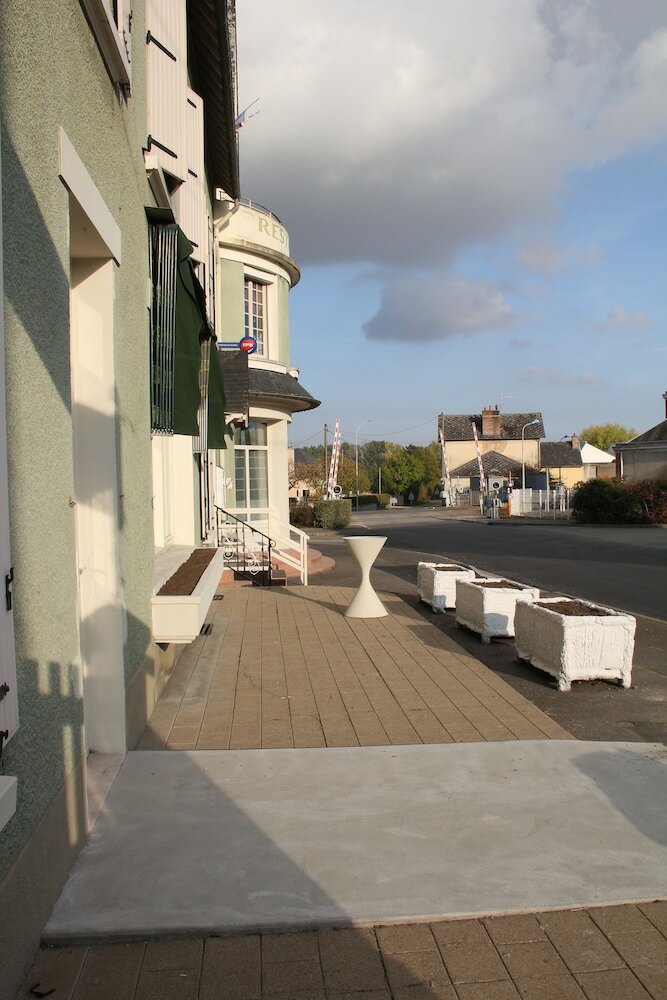Hotel H�tel Restaurant Du Chemin De Fer