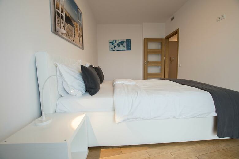 Pozna? Apartments Towarowa
