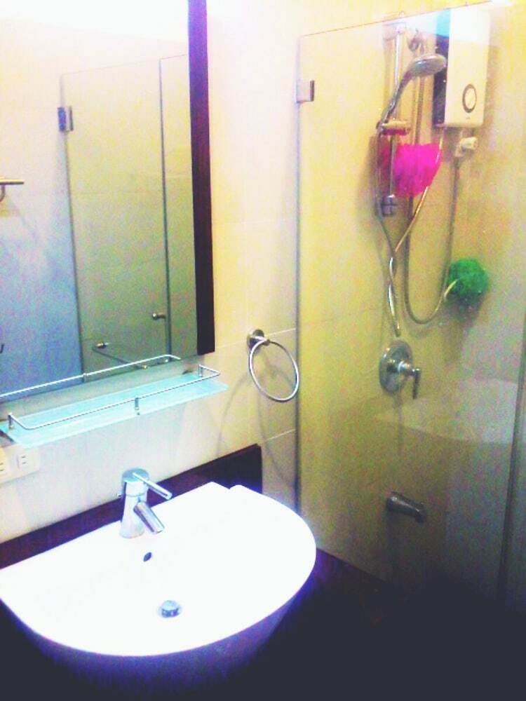 Hotel Adayo Cove Resort