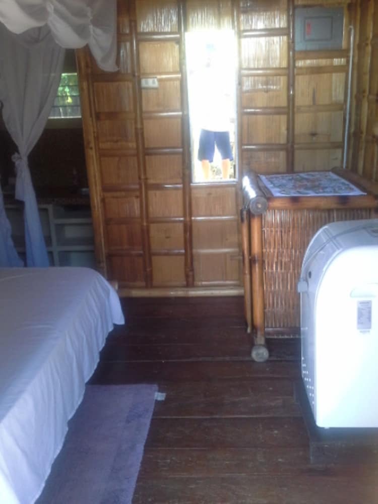 Hotel Adayo Cove Resort