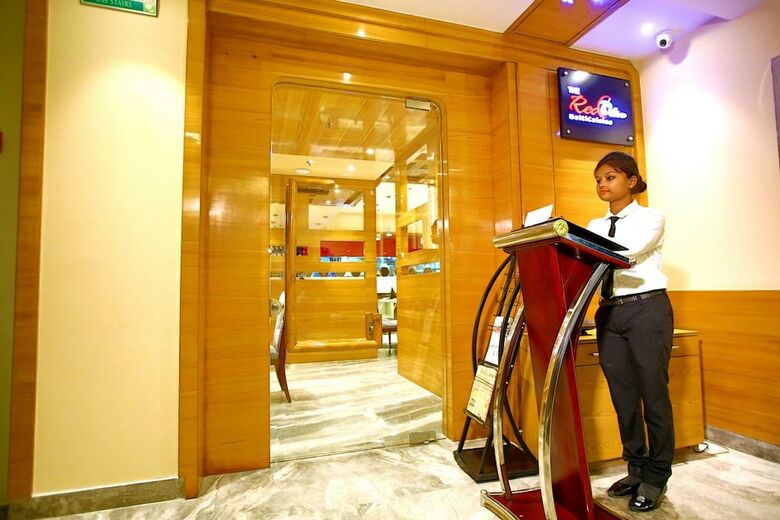 Hotel Regenta Central The Crystal