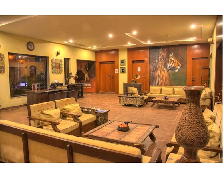 Hotel Jharana Jungle Lodge