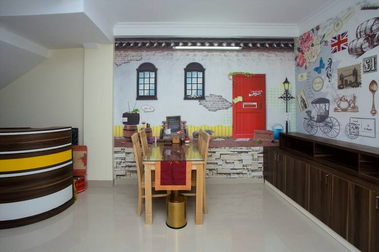 Hotel Friendly Home