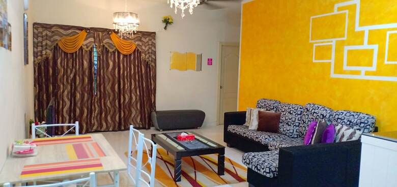 Apartamentos Dkajang Villa Homestay