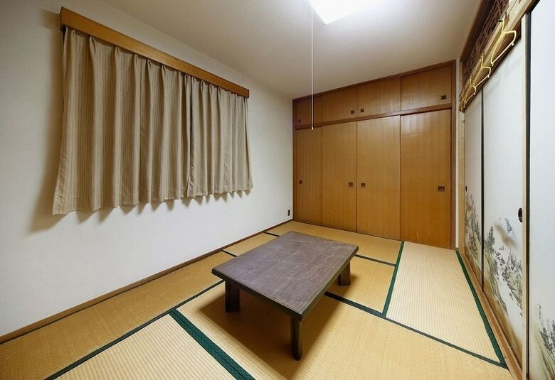 Hostal Travelersdou Kirinya - Hostel