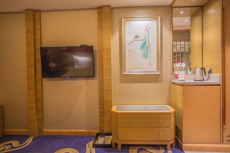 Tai'an Luxury Blue Horizon Hotel
