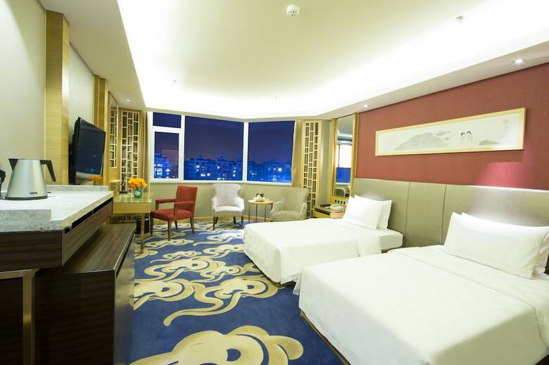 Tai'an Luxury Blue Horizon Hotel