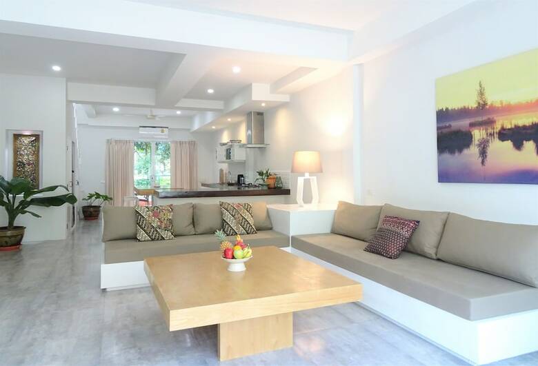 Hotel Isara Khao Lak