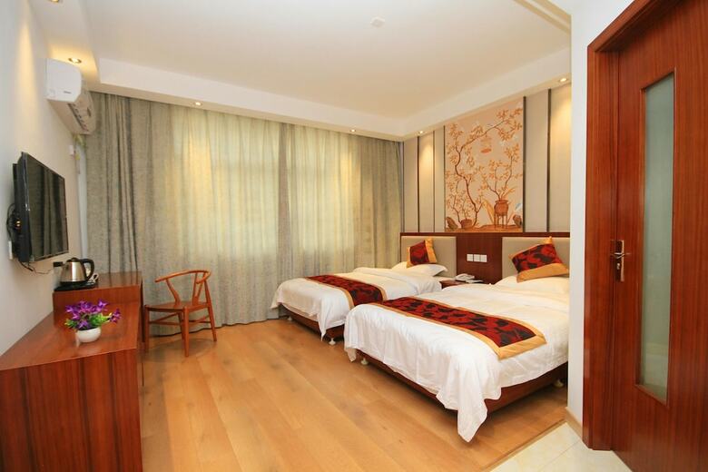 Hostal Huangshan Castle In The Sky Hotel