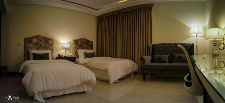 5th Avenue Hotel