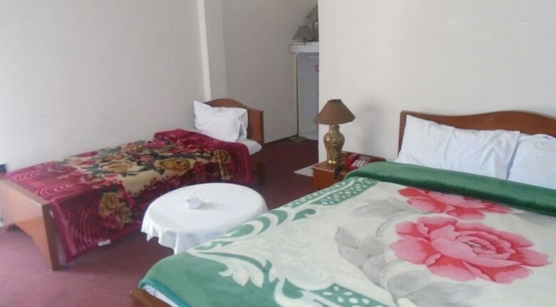 Hotel Riveria
