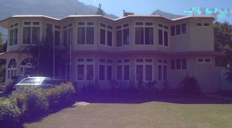 Hotel Riveria