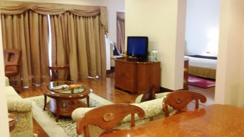 Hotel Park Plaza Chennai Omr