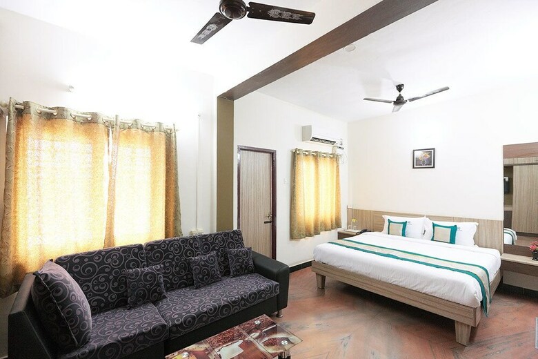 Aparthotel Home Stayz - Service Apartment