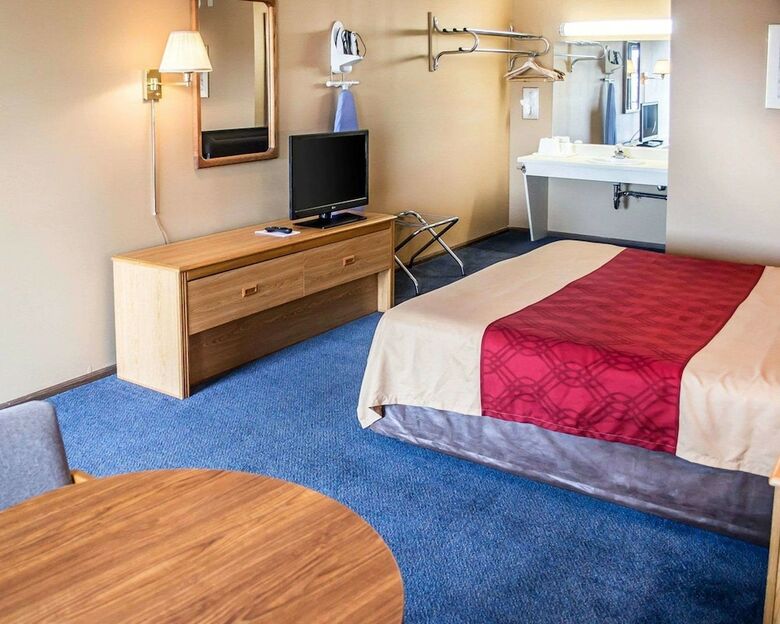 Motel Econo Lodge North
