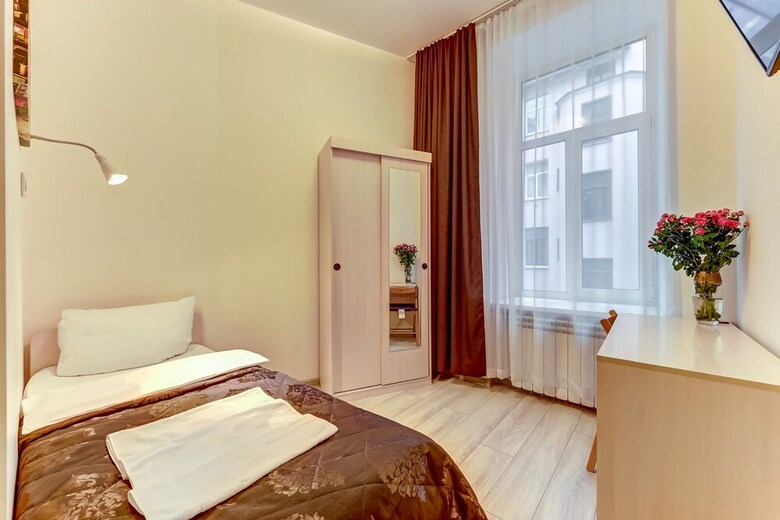 Hostal Superhostel On Nevskiy 95