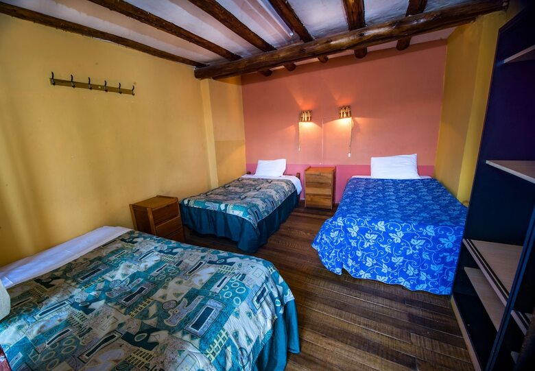 Hostal Hotel Casa Suecia