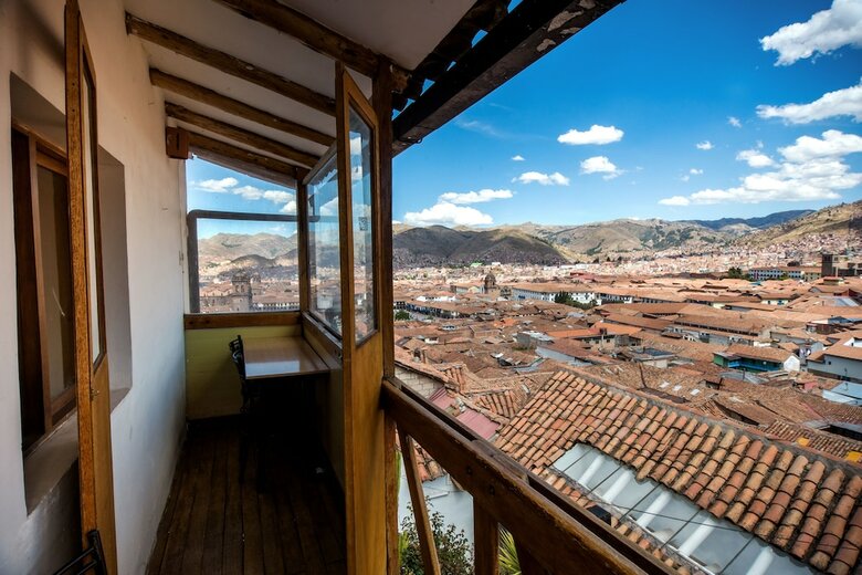 Hostal Hotel Casa Suecia