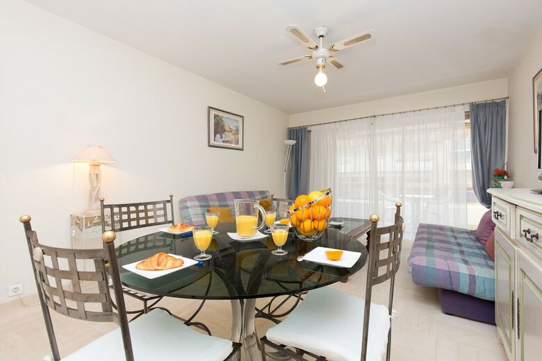 Apartamento Palais Royal Yourhosthelper