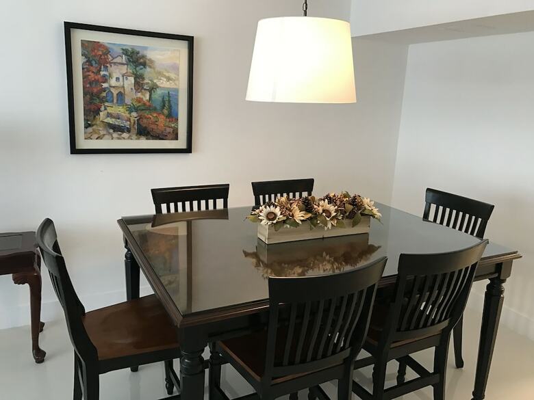 Aparthotel Alexander By Design Suites