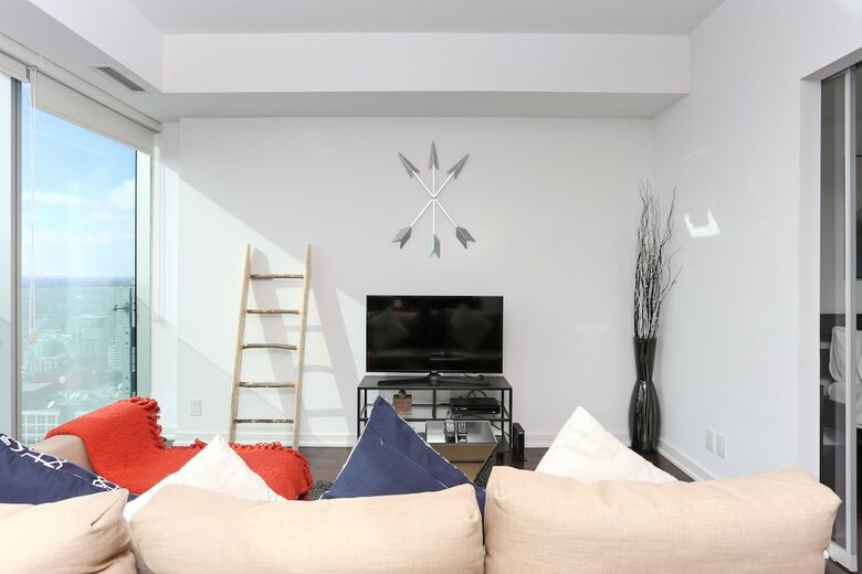 Apartamentos Platinum Suites - Breathtaking Cn Tower View