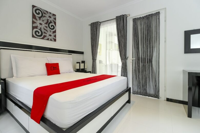 Hotel Reddoorz Plus @ Palagan 2