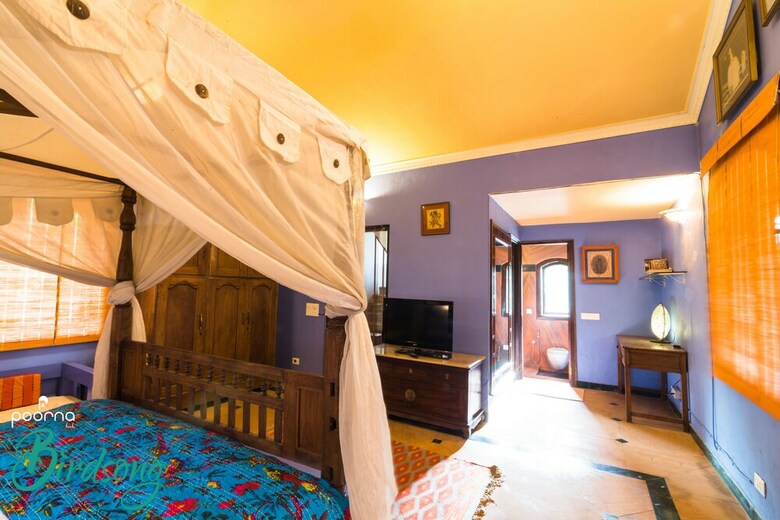 Bed & Breakfast Poorna Birdsong