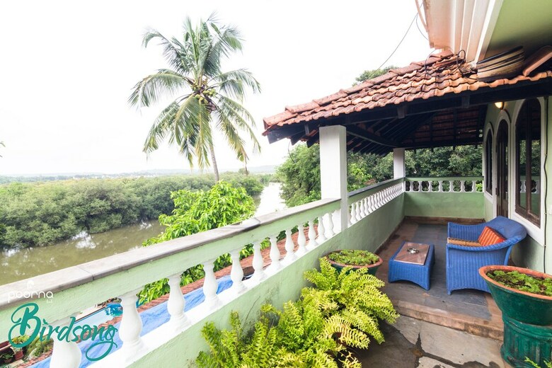 Bed & Breakfast Poorna Birdsong