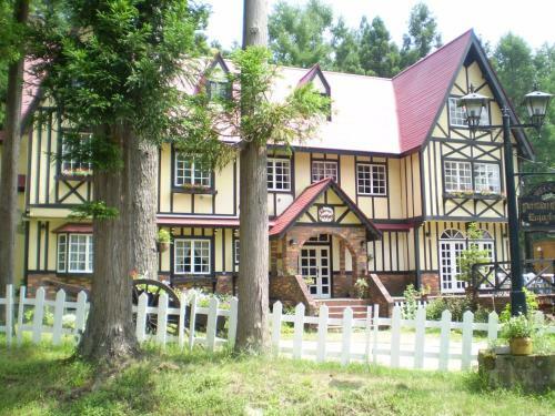 Bed & Breakfast Pension Chauchau